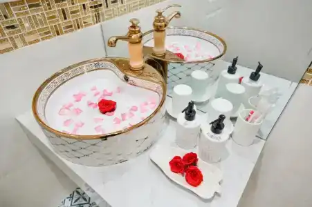Collection O Joy Inn - Near T3 Terminal - 63