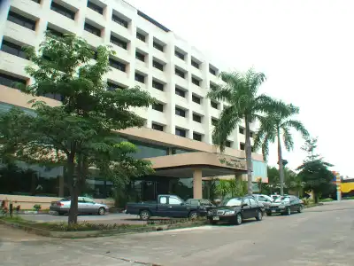 Wattana Park - 0