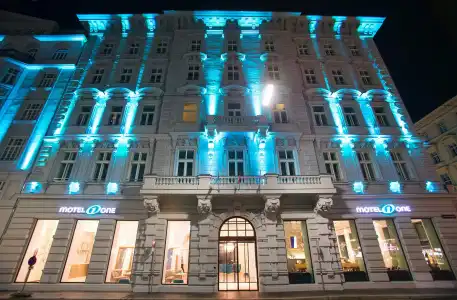 The Cloud One Wien-Staatsoper - 19