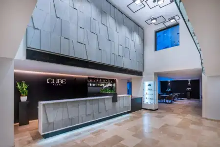 Cube Prague - 9