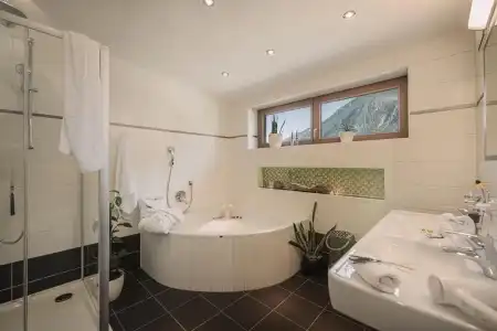 Apart Central – Premium Mountain & Garden - 58
