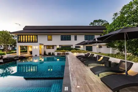 Merchant Villa - 11