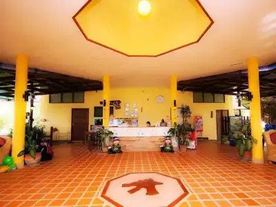 Rattana Pura Beach Resort - 10