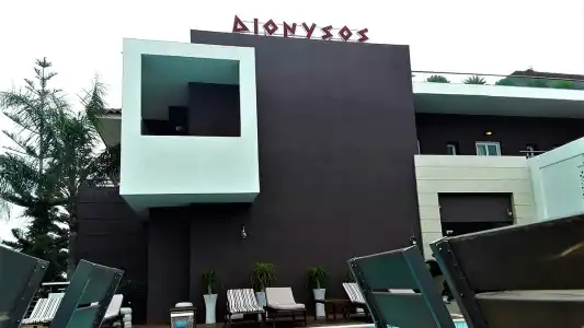Dionisos - 18