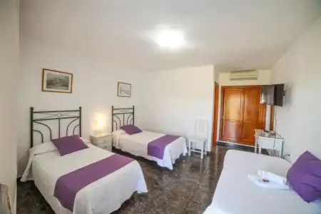 Hostal El Levante - 31
