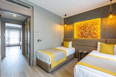 Seraglio & Suites - 4
