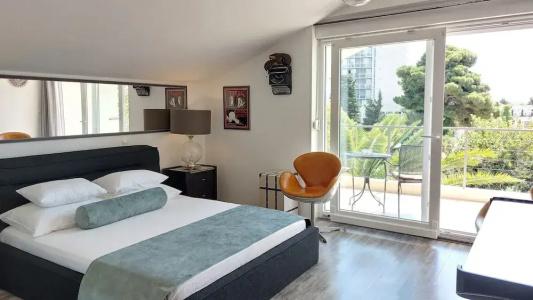 Refresh Boutique Apartments - 150