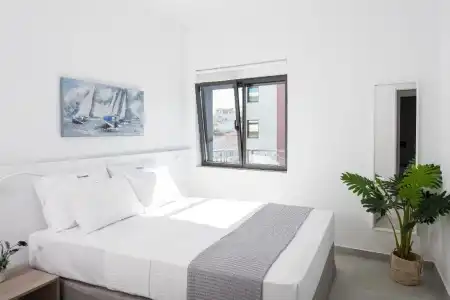 Cozy Corner Luxury Apartments - 58