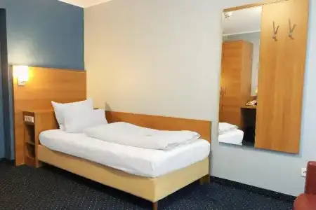 Garner Bochum by IHG - 76