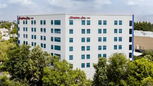 Hampton Inn by Hilton Guadalajara/Expo - 46
