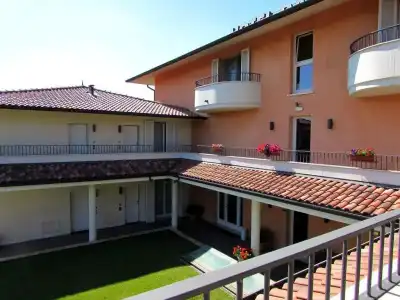 Dante Residence - 10