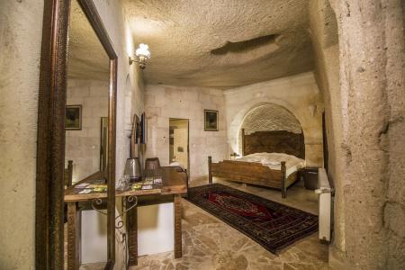 Roma Cave Suite - 7