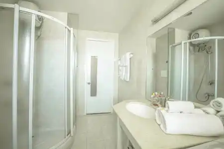 Vinh Trung Plaza Apartment & - 9
