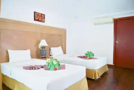 Nakara Long Beach Resort - 34