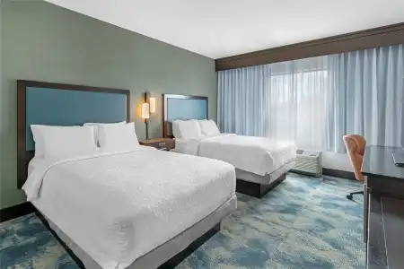 Hampton Inn & Suites Bend - 61