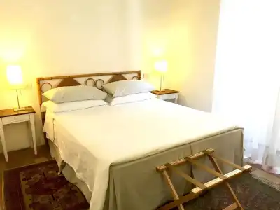 Vicolo del Lupo Guesthouse - 3