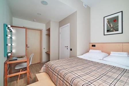 Friends on Fontanka - 121