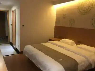GreenTree Inn Xian Gaoling District Jingwei Industrial Zone Express - 18