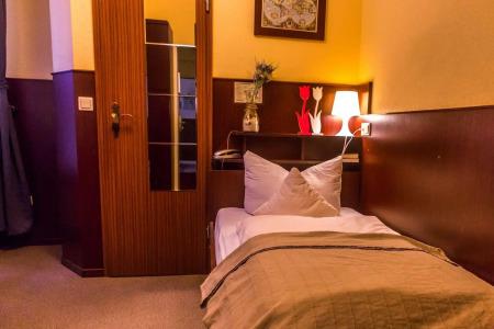 Likedeeler am Stadthafen - 1