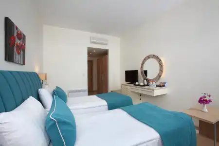 Mandarin Resort & Spa - 2