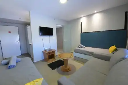Amdar & Hostel - 58