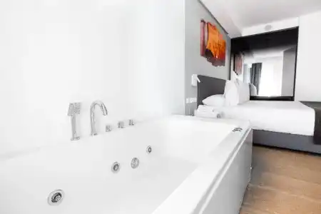 Sercotel Valencia Alameda 41 - 46