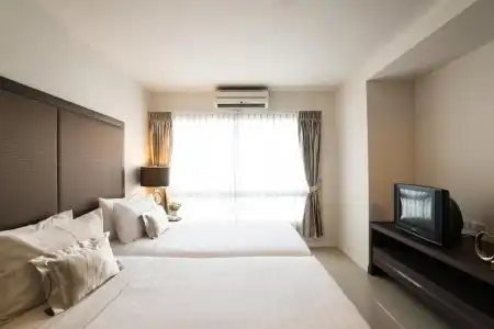 Beyond Suite - 77