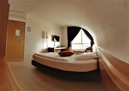 Skycity Atrigon - 25