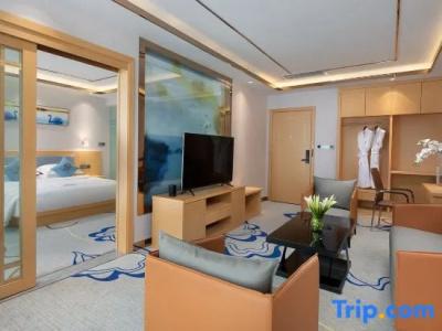 Microtel by Wyndham Lijiang - 70