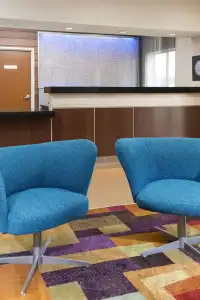 Fairfield Inn & Suites Lincoln - 12