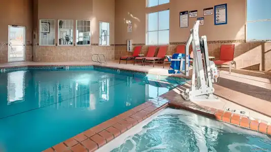 Baymont by Wyndham Lubbock - 10