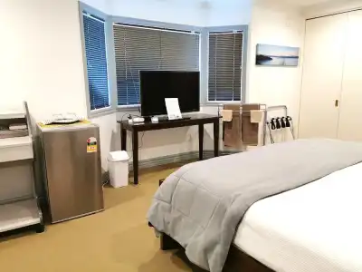 Lush & Co Auckland Bed & Breakfast - 20