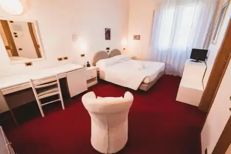 Grand Milano - 18