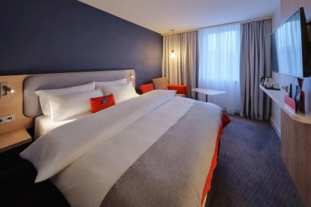 Premier Inn Berlin City Centre - 52