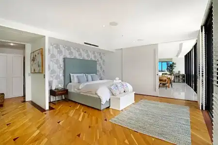 Aria Apartments - 290