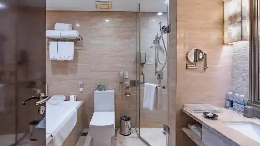 Luoyang Christian's - 61