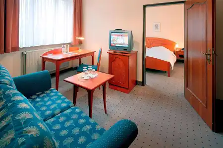 TRYP by Wyndham Kassel City Centre - 1
