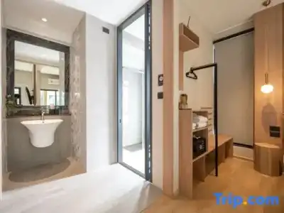 Shan Villas Sukhumvit - 427