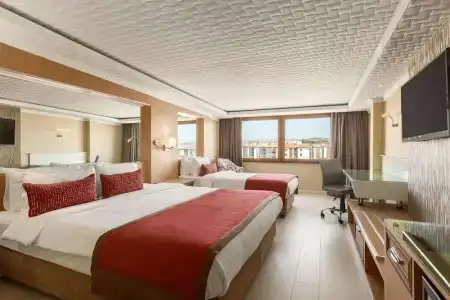 Ramada by Wyndham Usak - 24