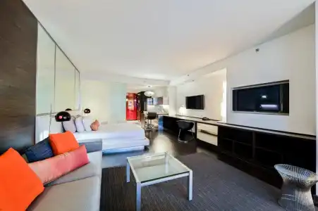 Beautiful Palms Place Suite - 552