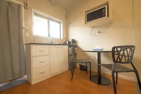 Middlemore Motel - 39