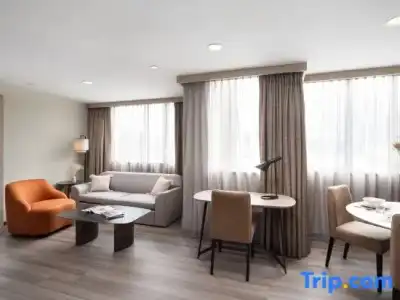 Park Avenue Clemenceau - 51