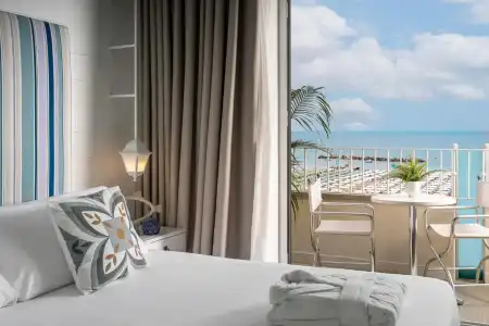 Luxor Beach Boutique Cattolica - 36