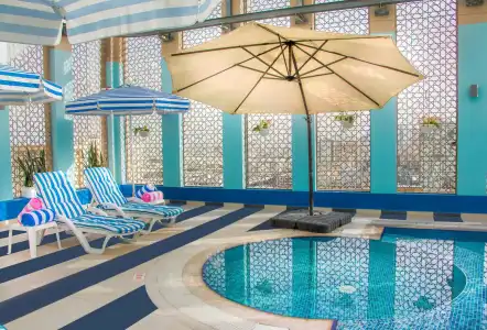 Rayan Sharjah - 18