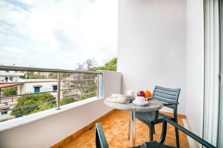 Platoni Elite Apartments - 18