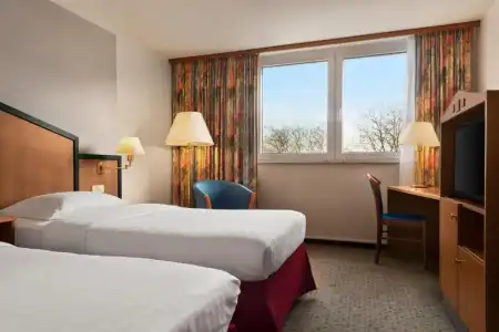 Ramada By Wyndham Bottrop - 21