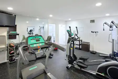 Best Western Plus Marina Shores - 20