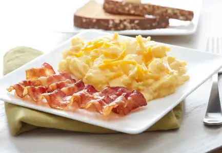 Fairfield Inn & Suites New York Queens/Fresh Meadows - 11