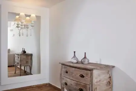 Orabel Suites - 100
