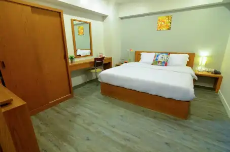 BJ Boutique - 29